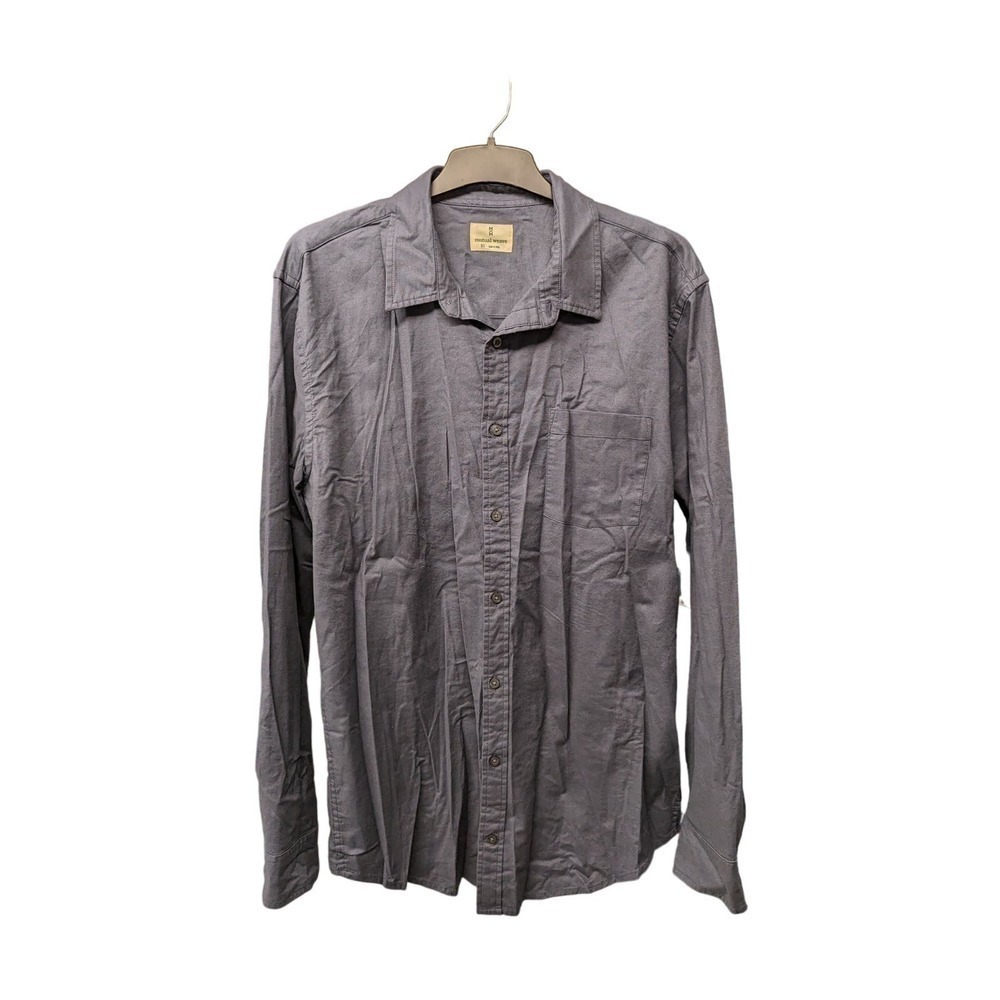 NWT MUTUAL WEAVE XLT‎ Mistletoe Leaf Print Button Front Long Sleeve